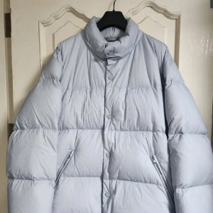 띠어리 zb다운패딩점퍼 XXL